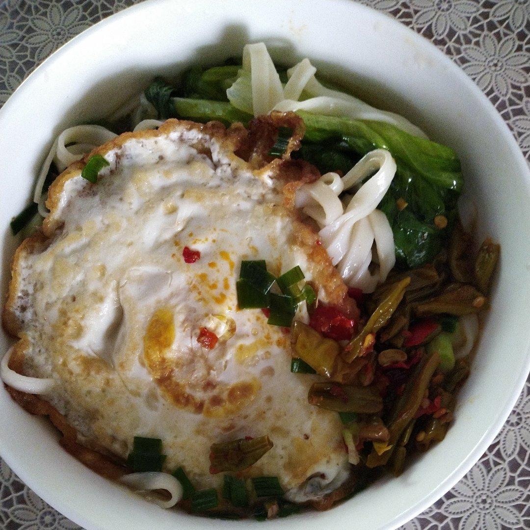 最美不过那碗阳春面