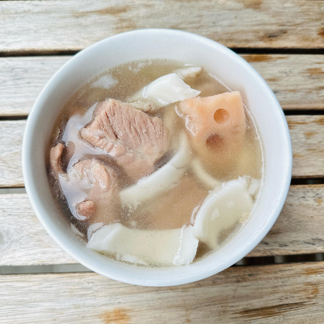 椰子煲排骨汤