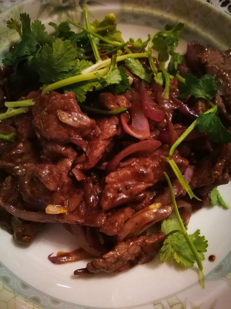 杭椒牛柳黑椒牛柳 终于找到炒出嫩牛肉的办法了 肉片肉丝都适用