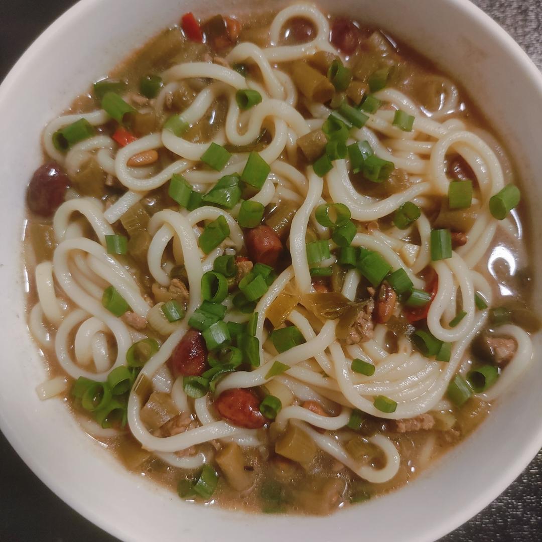 酸豆角肉末面
