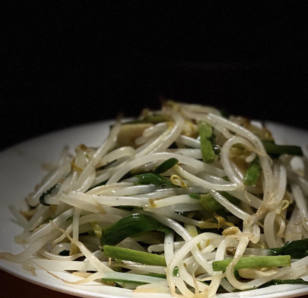 韭菜炒豆芽