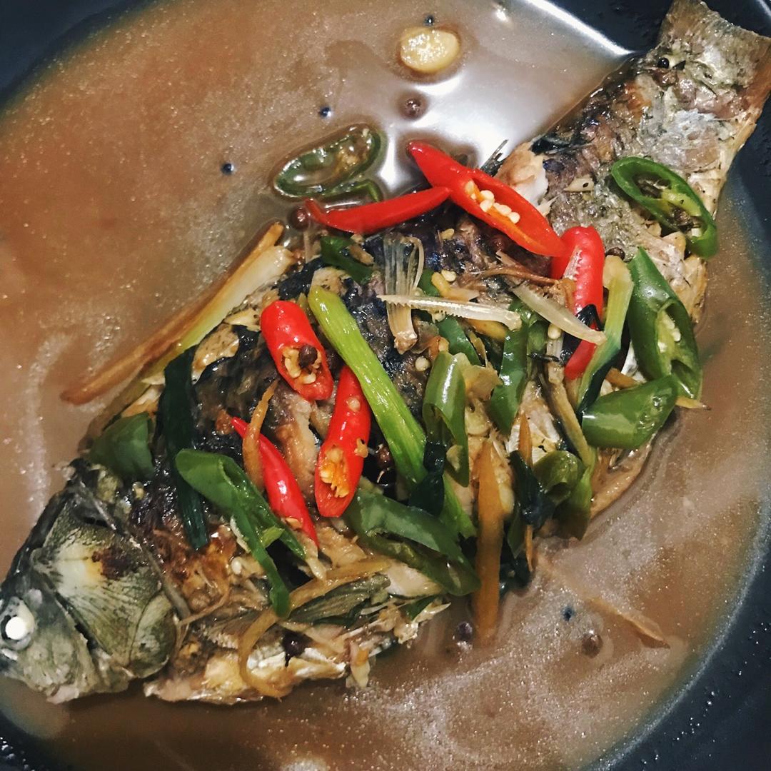 家常红烧鱼