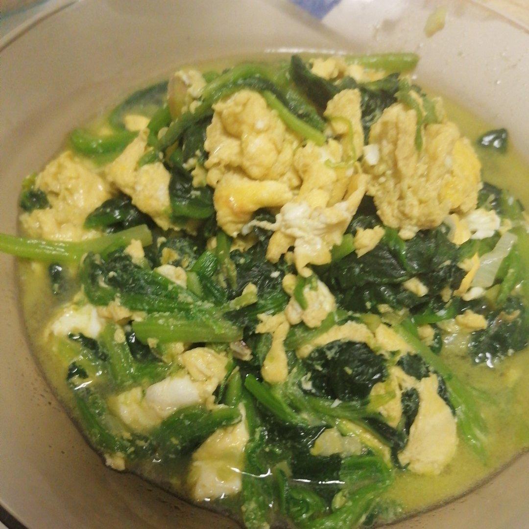 菠菜炒鸡蛋