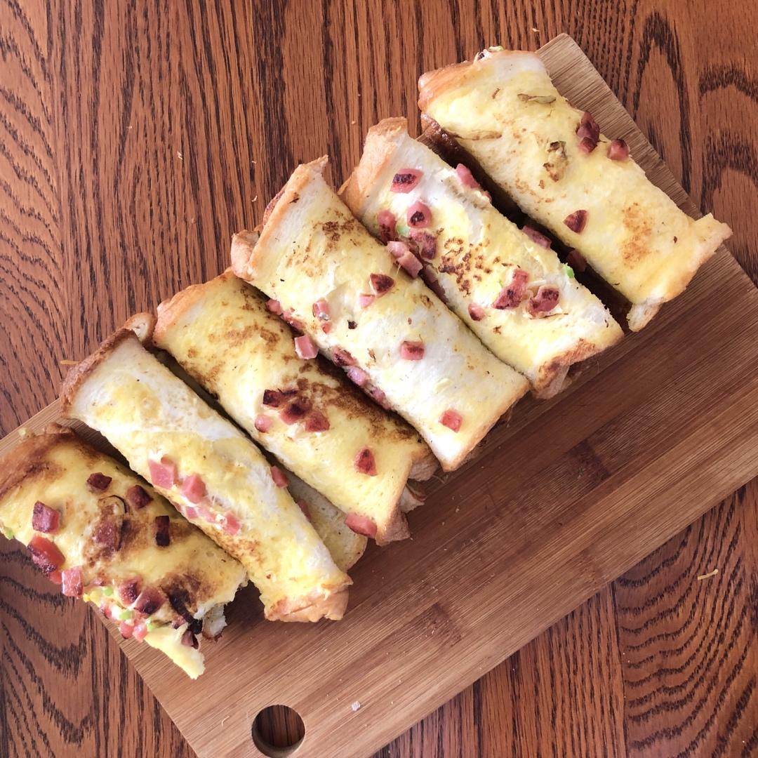 儿童早餐—肉松吐司卷