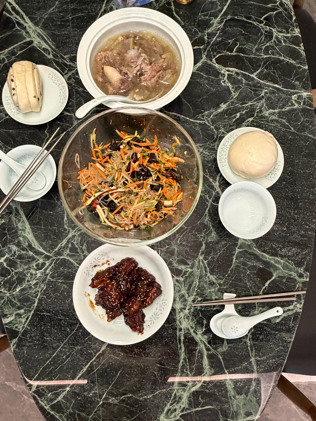 糖醋排骨+大拌菜+冬瓜骨头四神汤+馒头