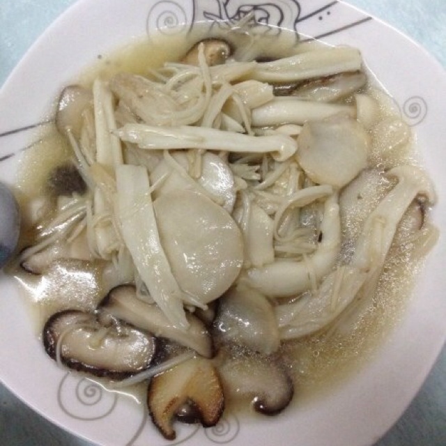 蚝油菌菇
