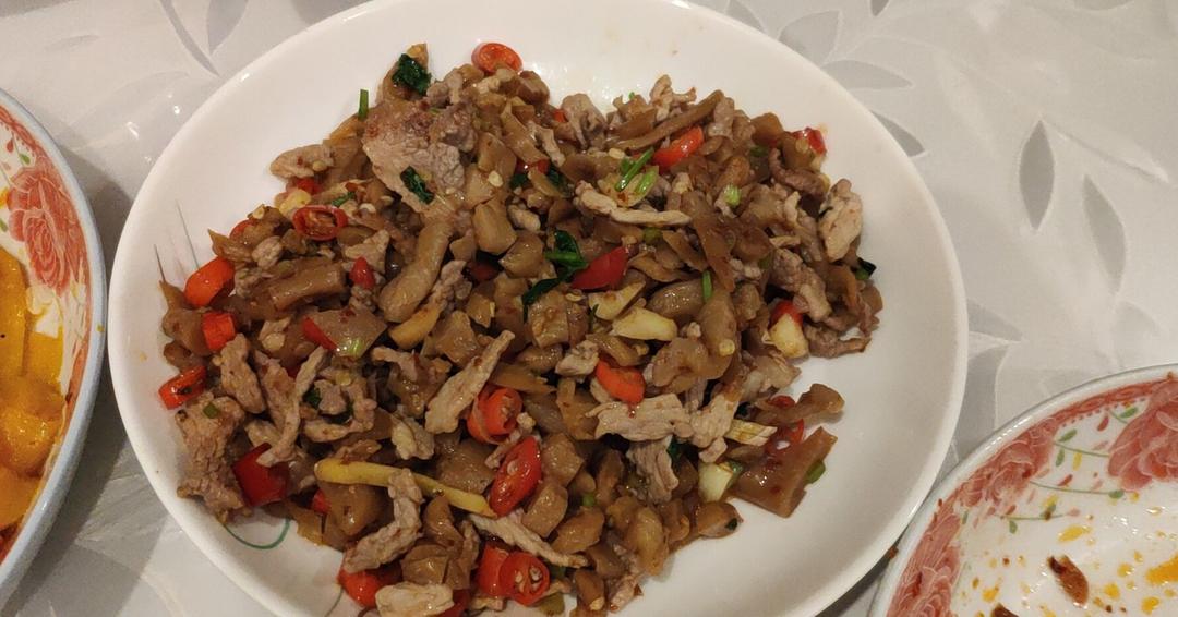 萝卜干炒肉