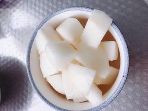 红枣银耳莲子百合雪梨汤的做法 步骤5