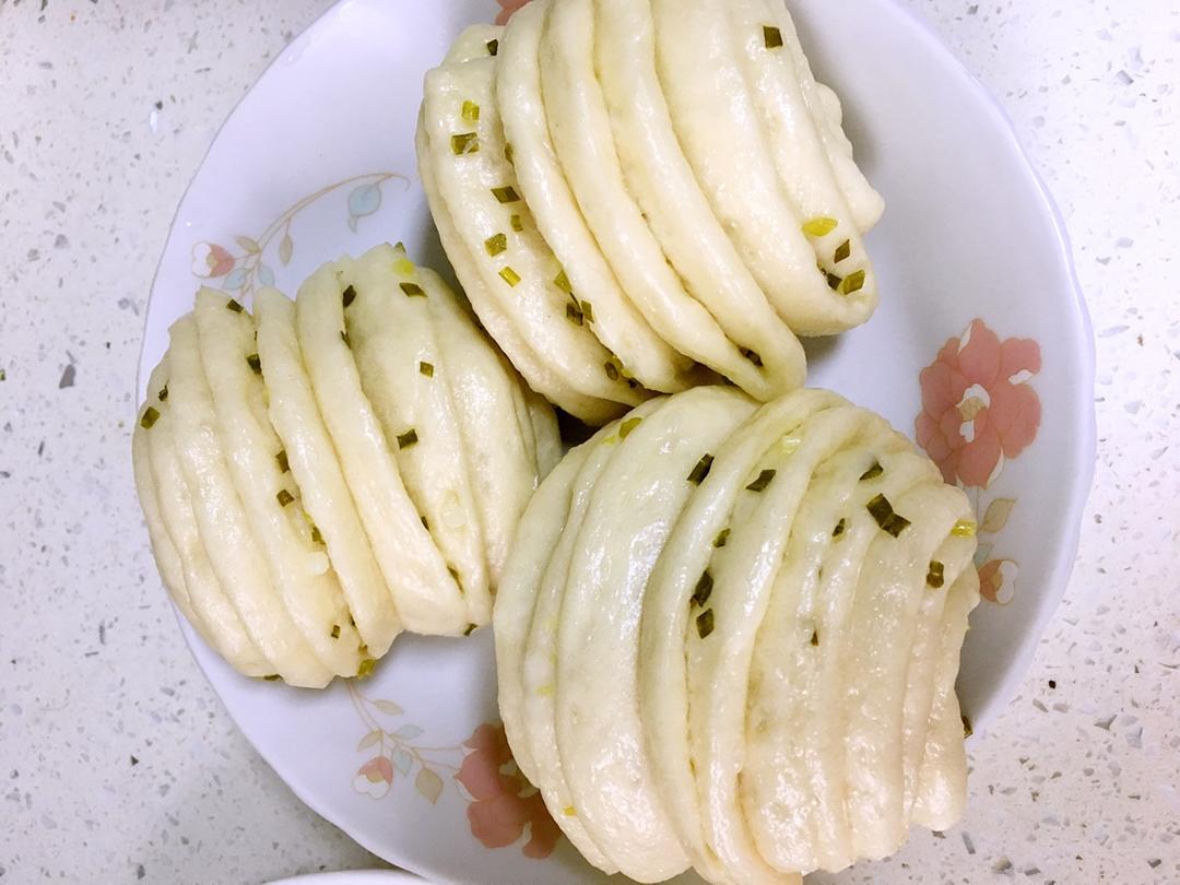 葱油花卷 Steamed Roll