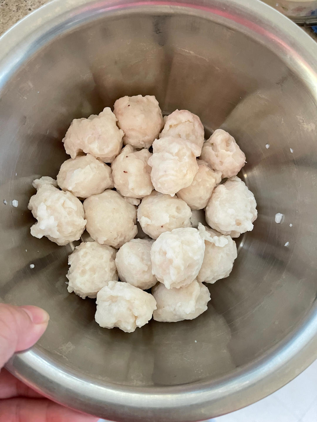 手打墨鱼丸