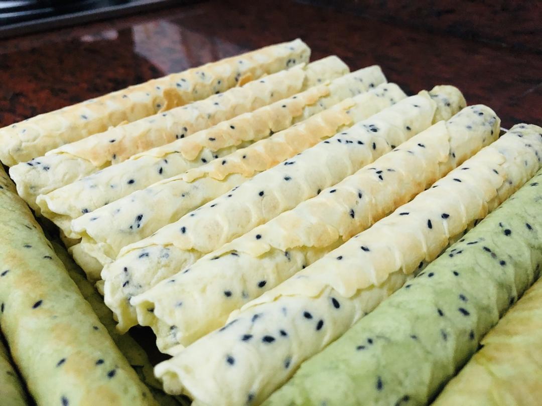 香酥不甜腻的彩色奶油蛋卷