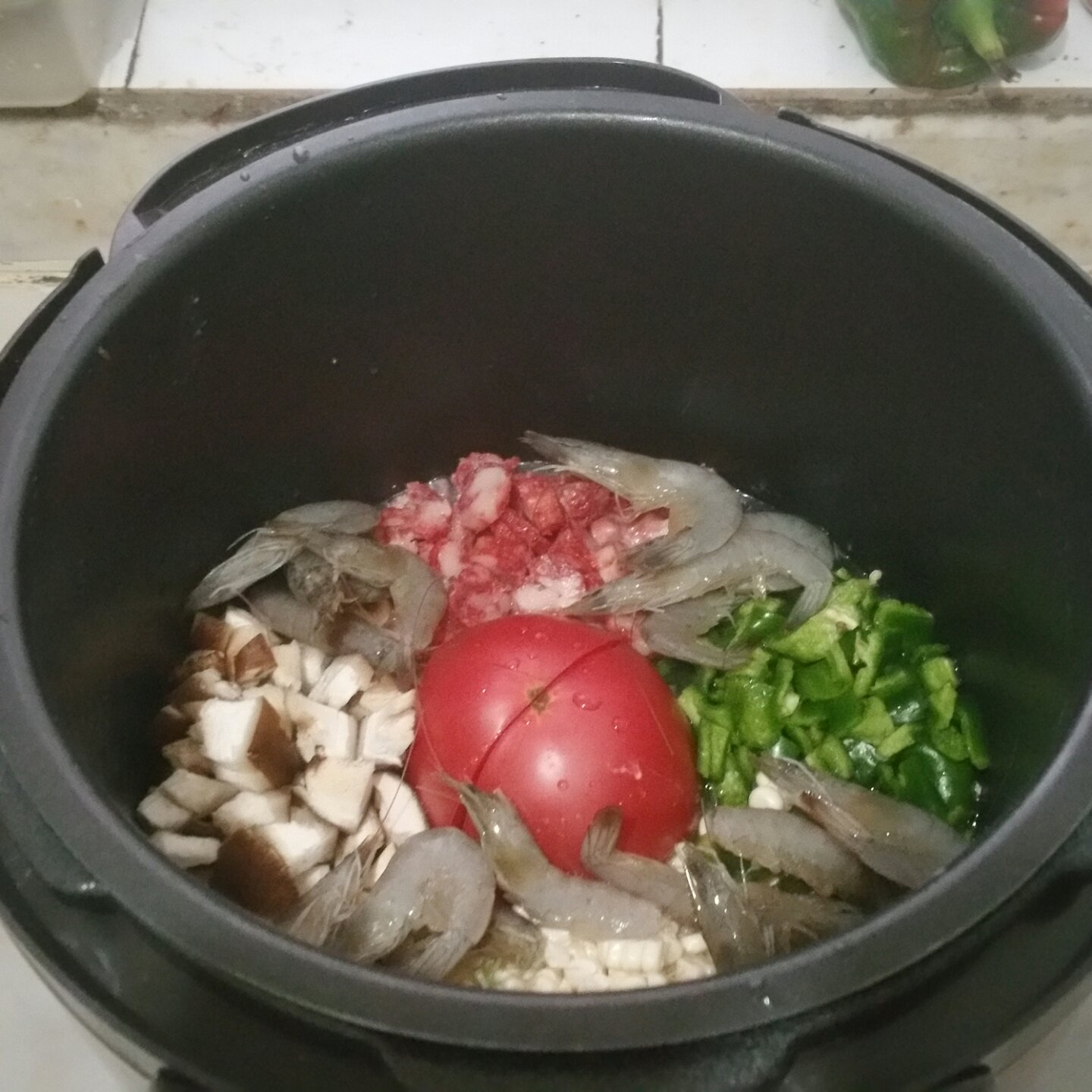 一只番茄饭
