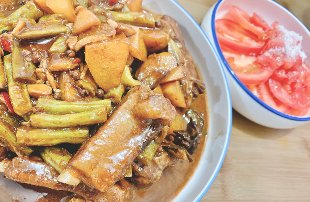 排骨炖土豆豆角