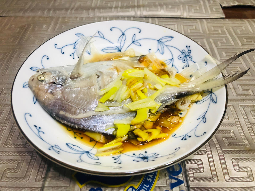 清蒸鲳鱼