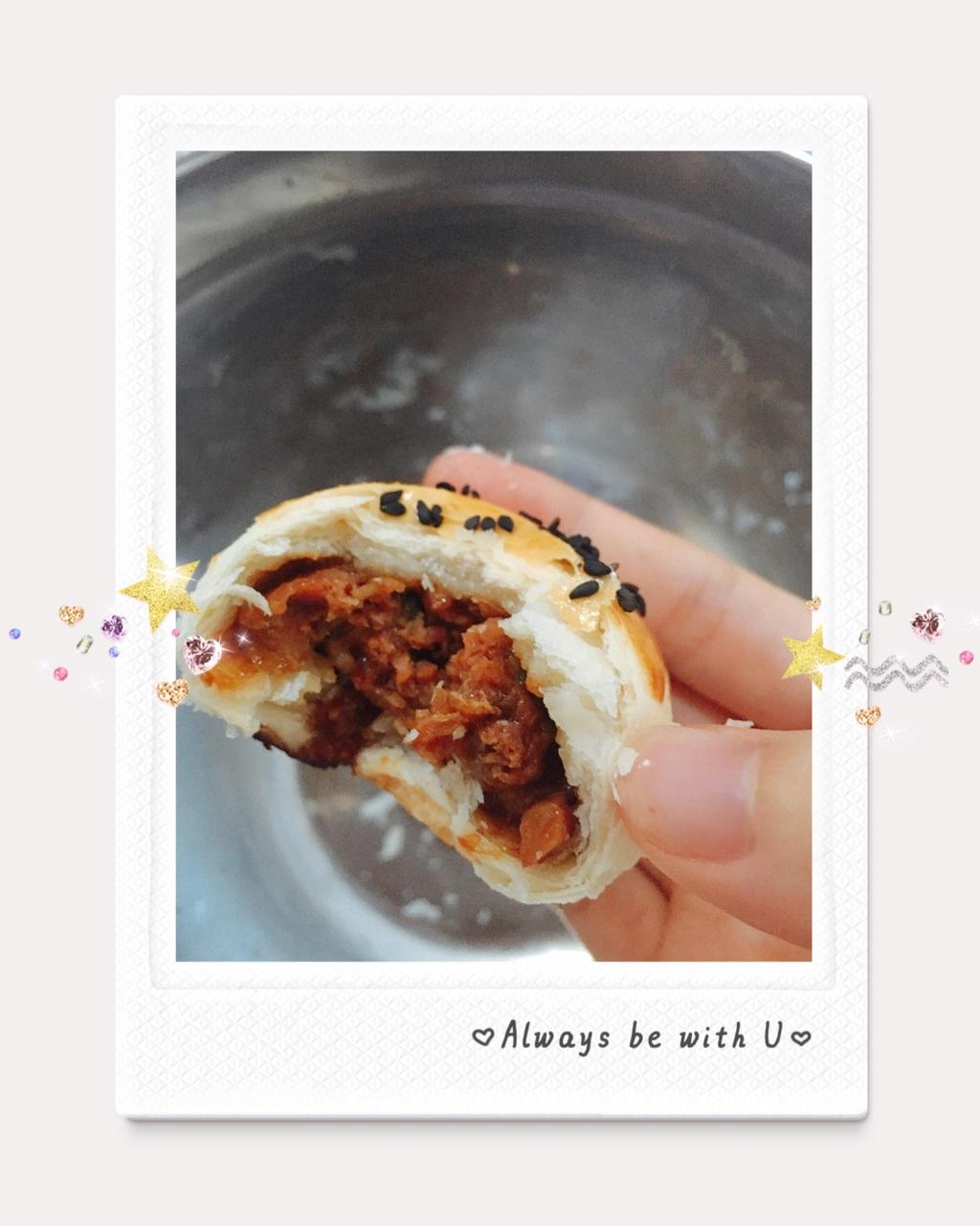 泳式鲜肉榨菜月饼