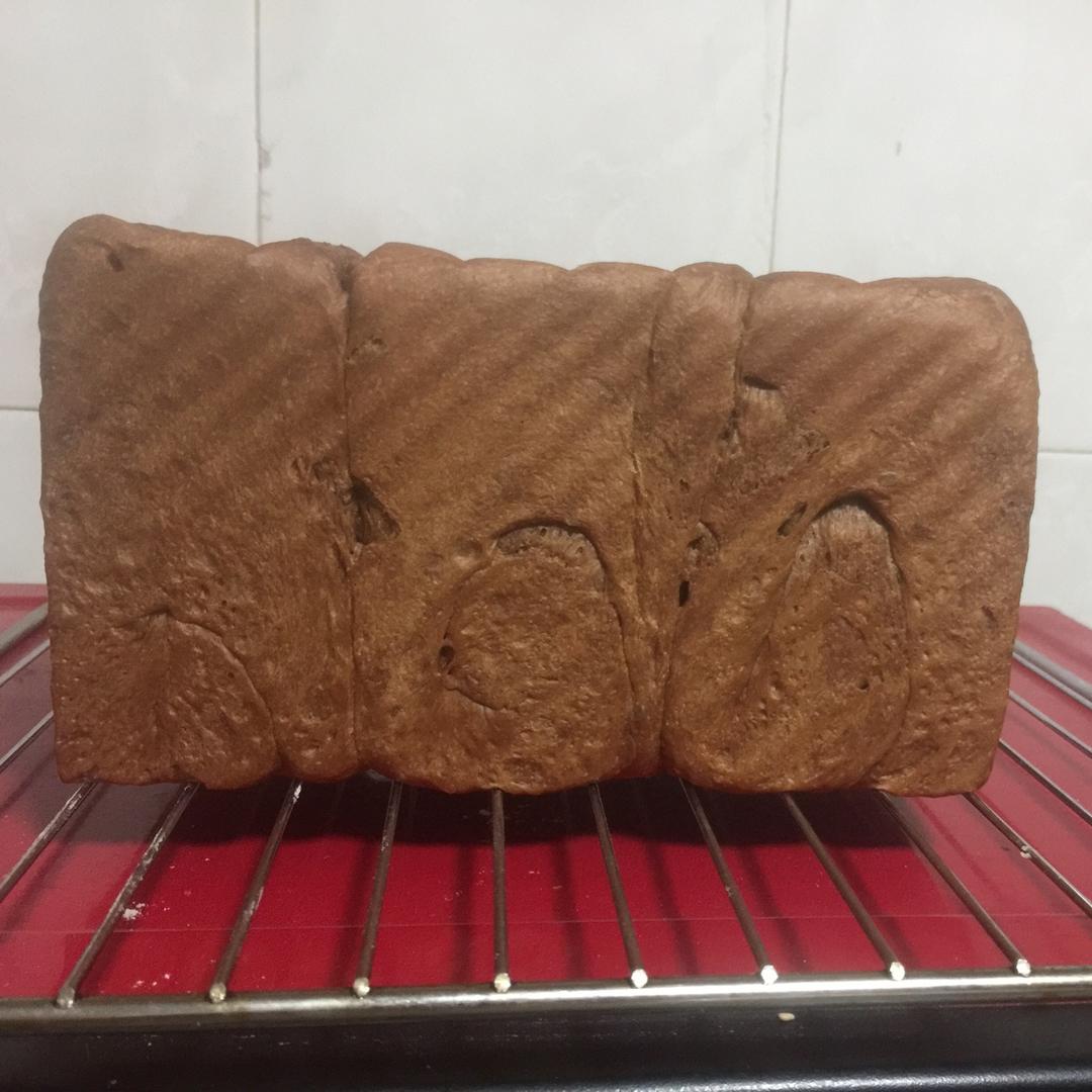 双倍浓郁的可可巧克力吐司