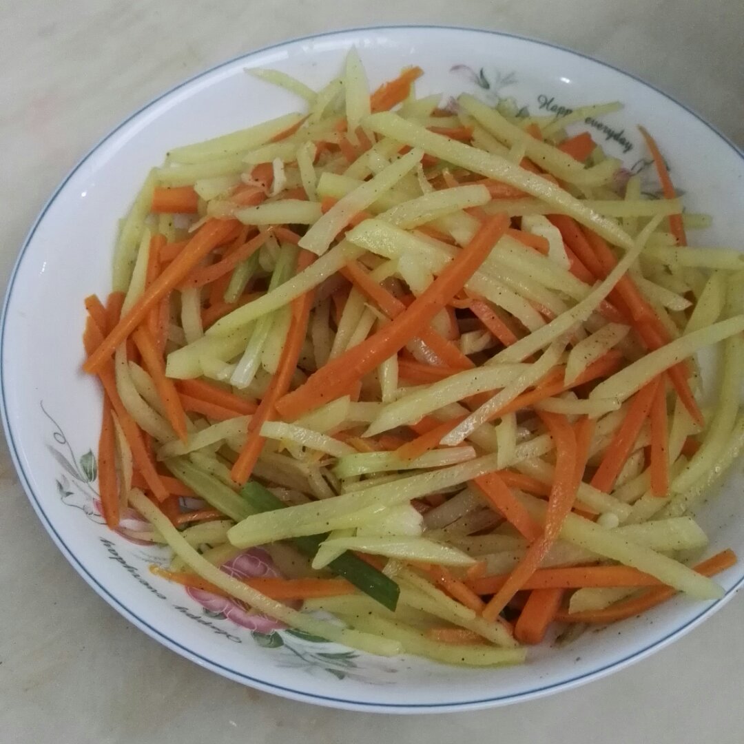 红萝卜土豆丝