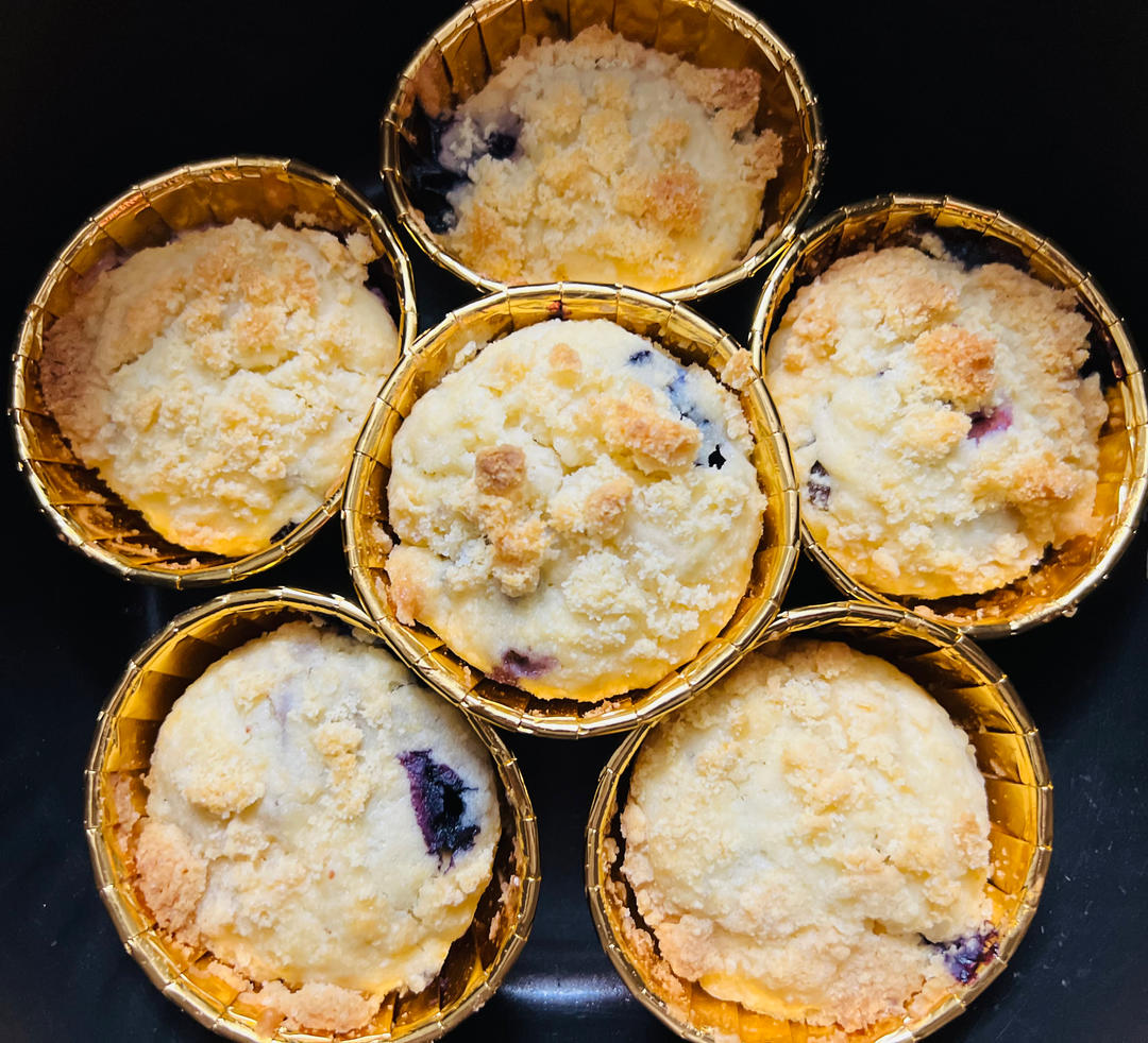 比星爸还好吃的蓝莓麦芬杯子蛋糕（blueberry muffins）（马芬蛋糕）