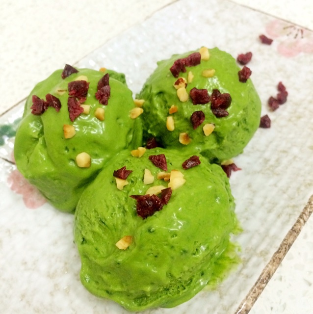 浓醇抹茶冰淇淋