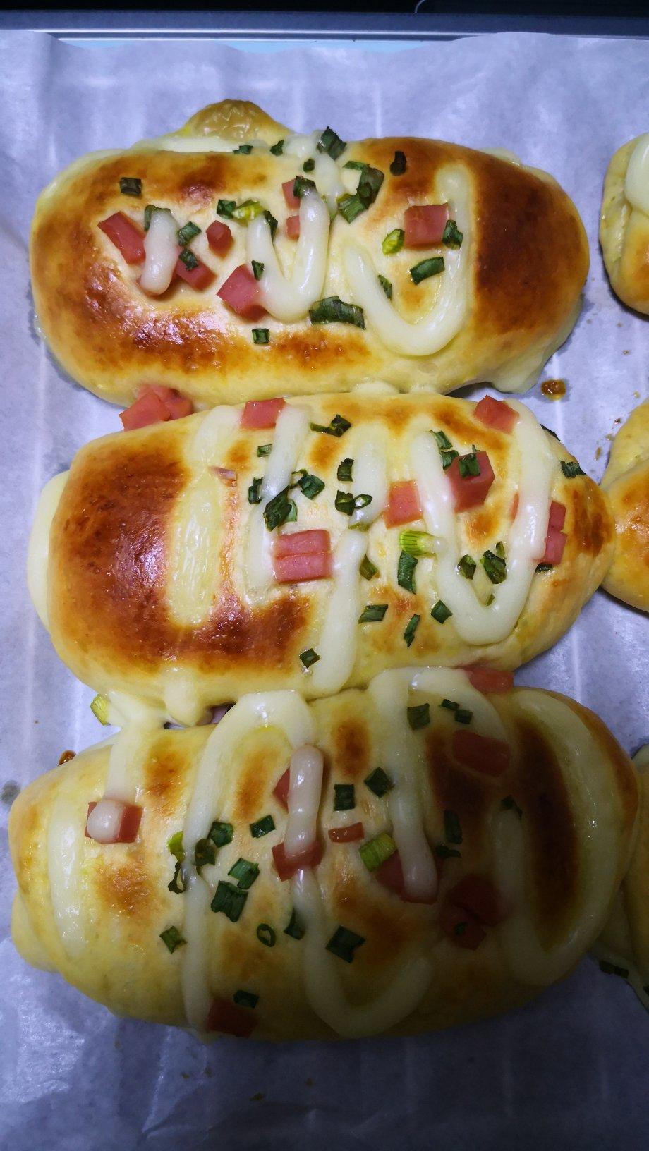 香葱火腿肉松面包