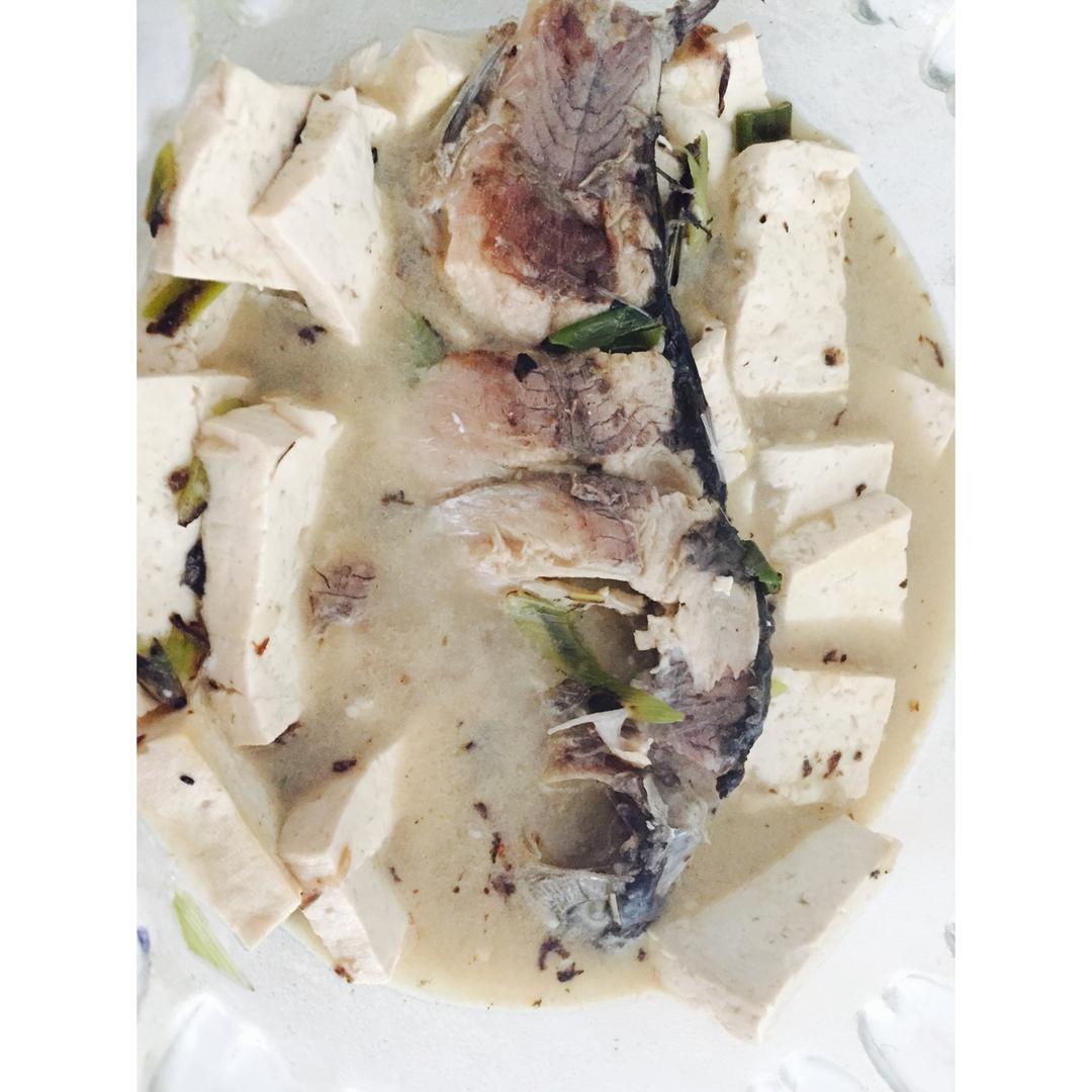 （白汤）鲫鱼炖豆腐