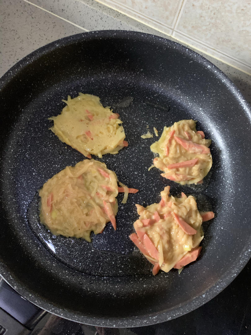 免揉面好吃到爆土豆火腿饼