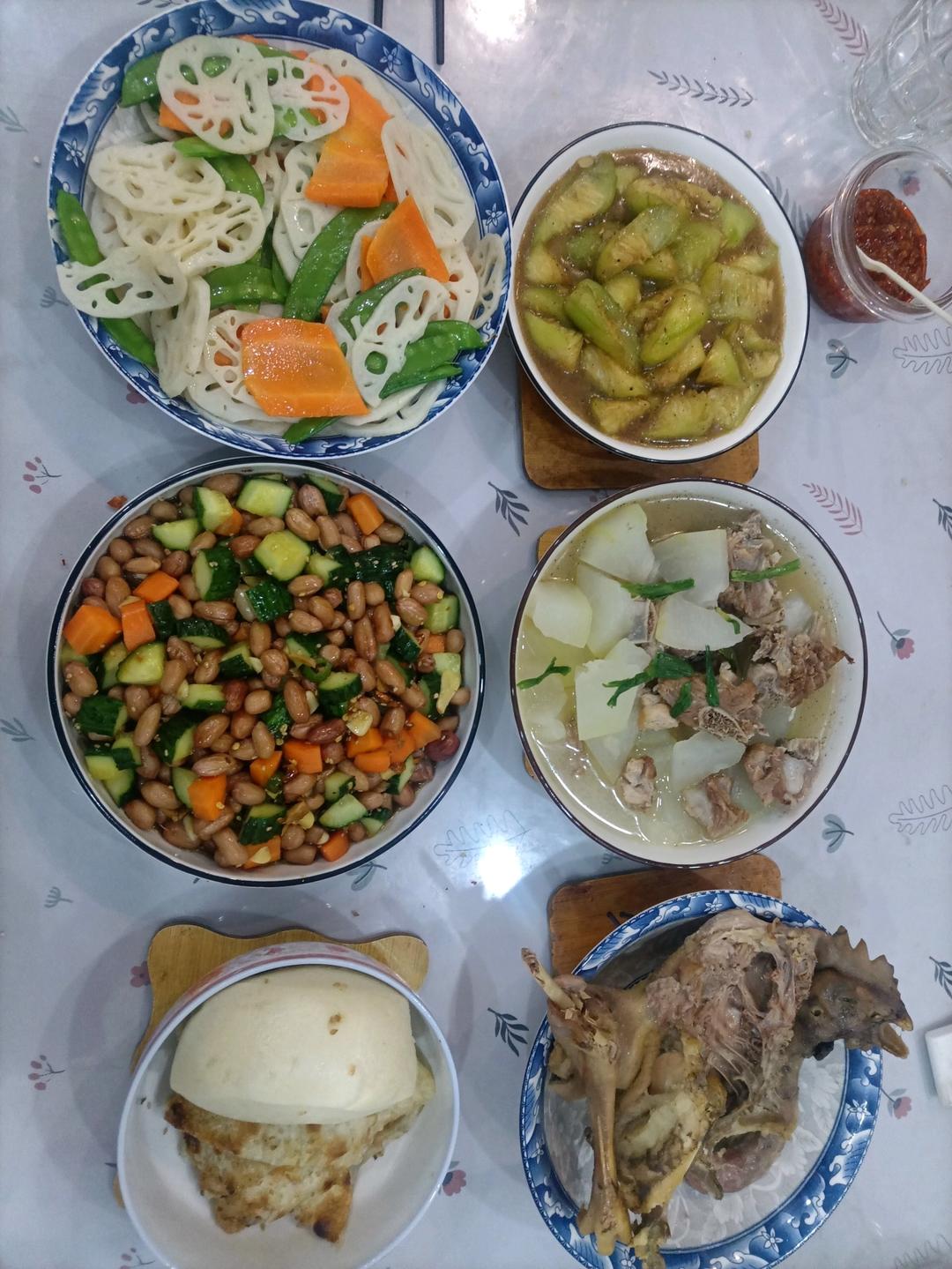 好吃好看的荷塘小炒