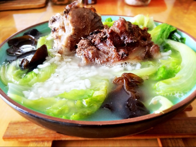 牛肉汤泡饭