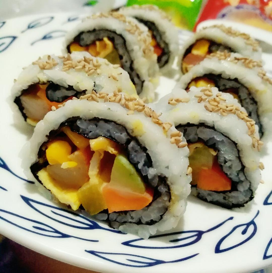 紫菜卷寿司
