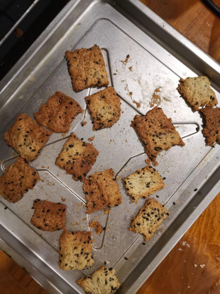 呛辣芥末小脆饼