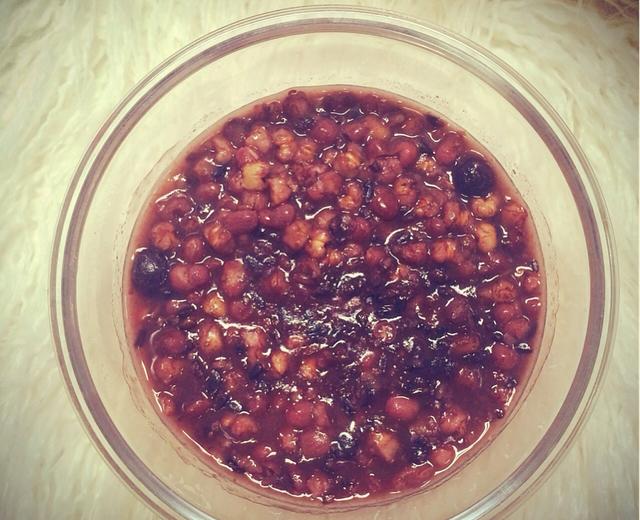 红豆紫米薏仁粥的做法