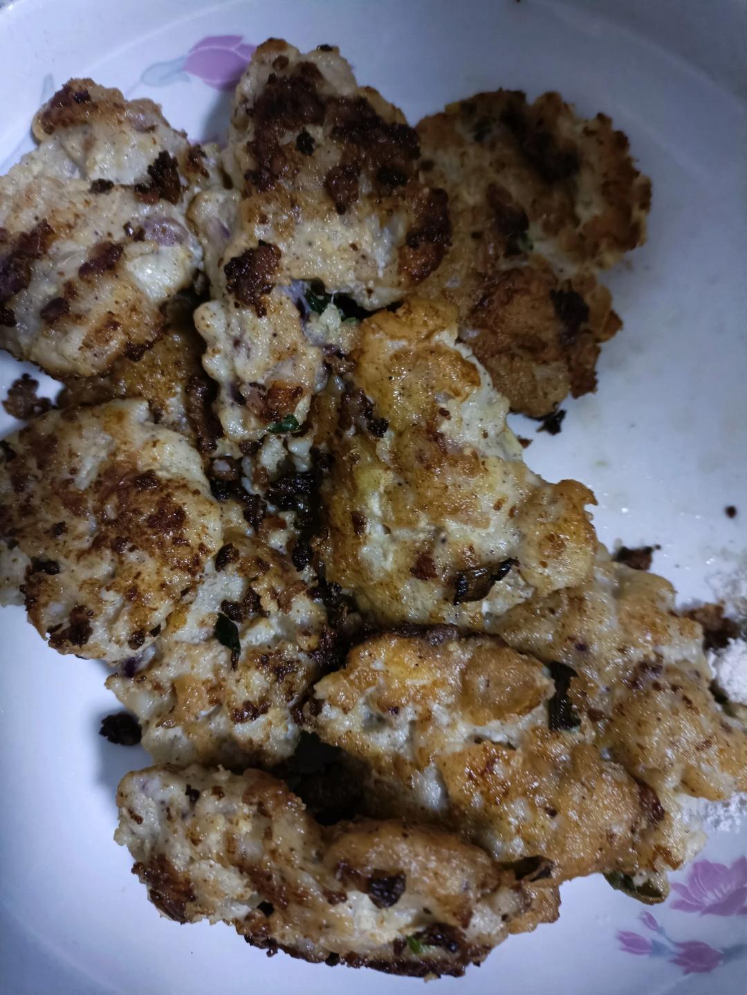 香煎墨鱼饼