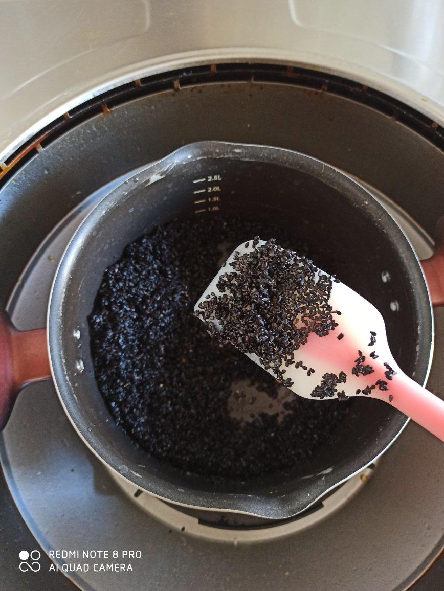 又香又顺滑的黑芝麻酱！辅食版