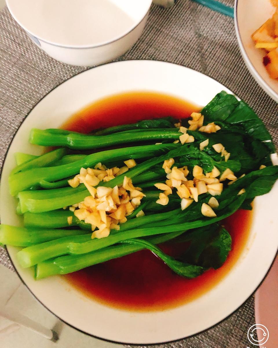 白灼菜心