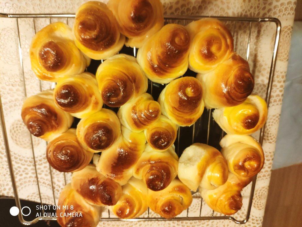 脆底蜂蜜小面包