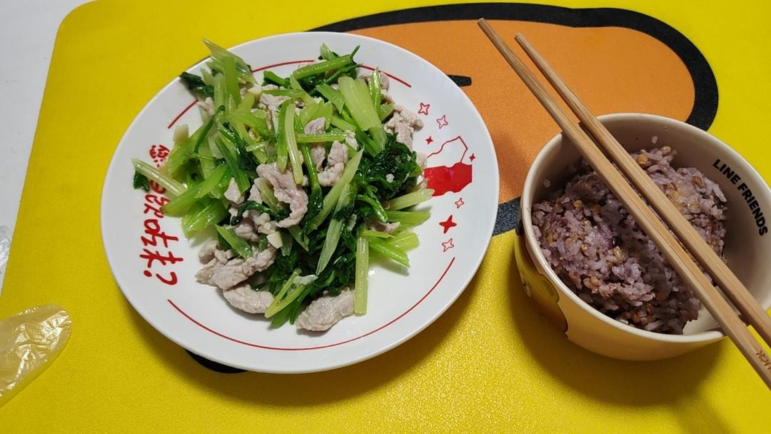 芹菜炒瘦肉
