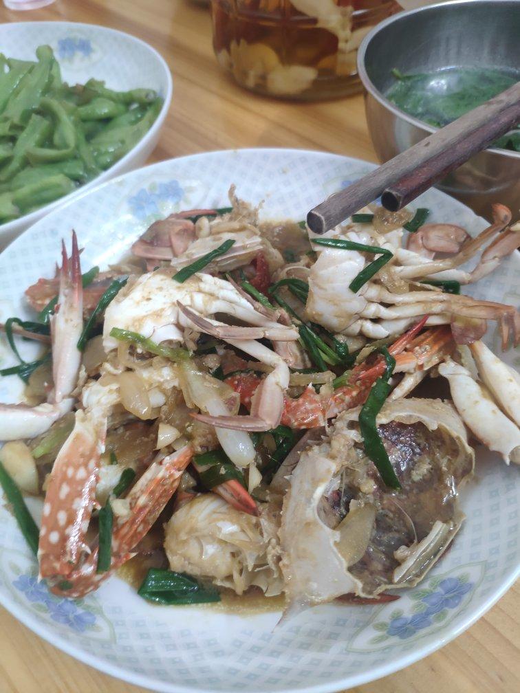 姜葱炒花蟹