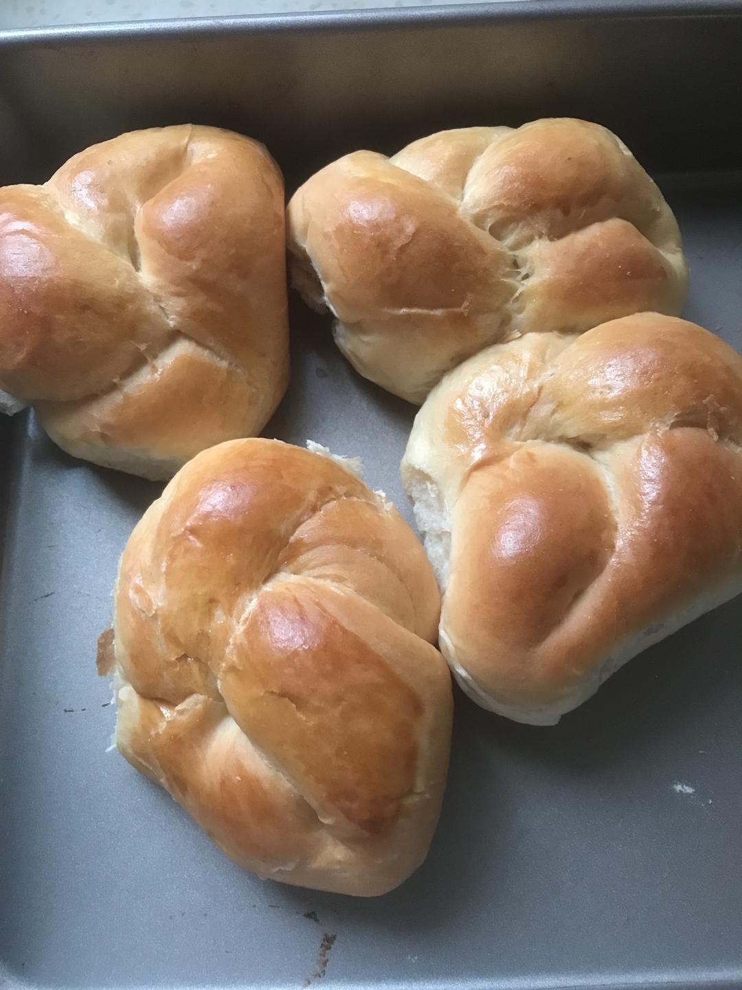 纯奶手撕吐司的做法 步骤1