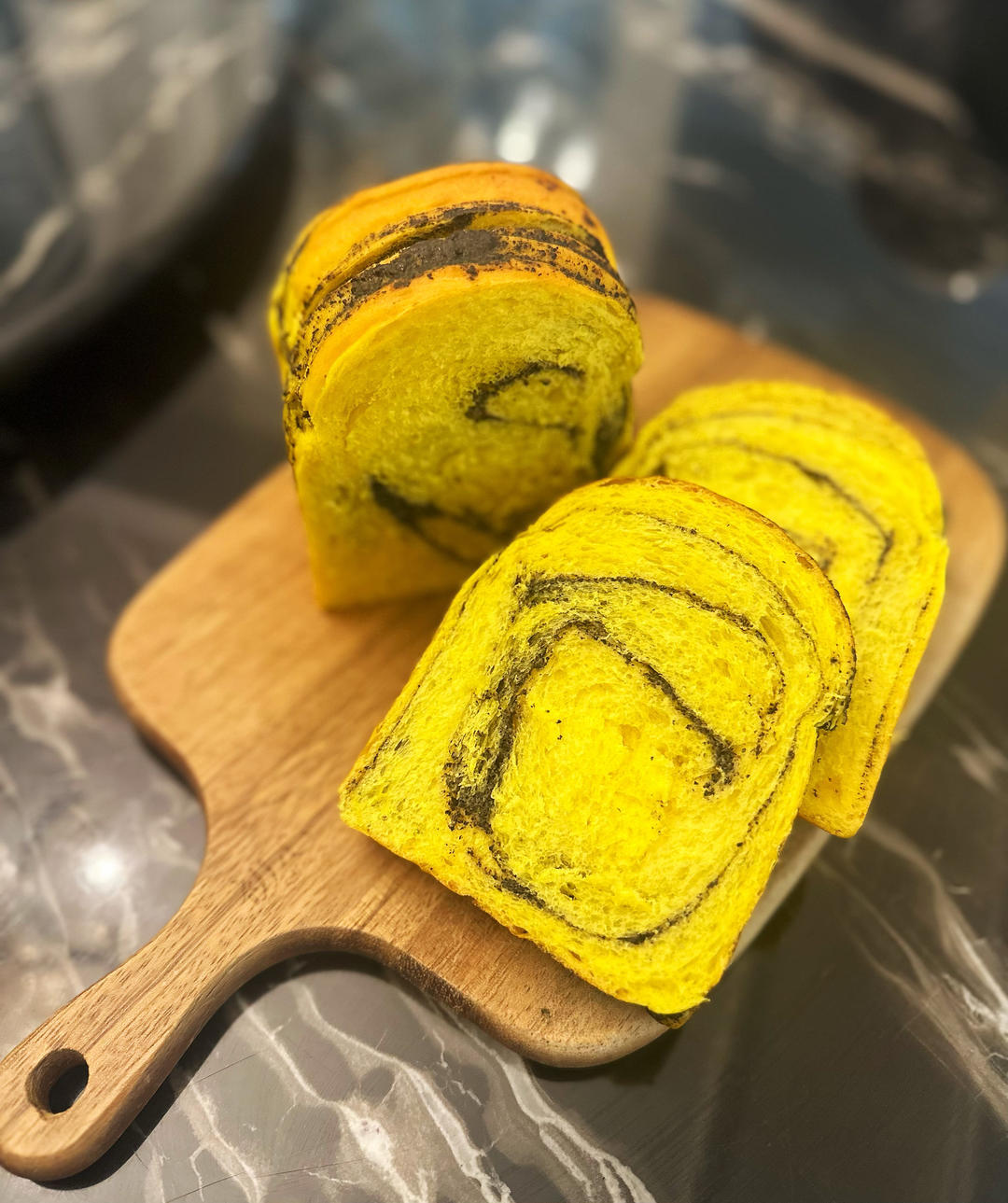 南瓜黑芝麻吐司