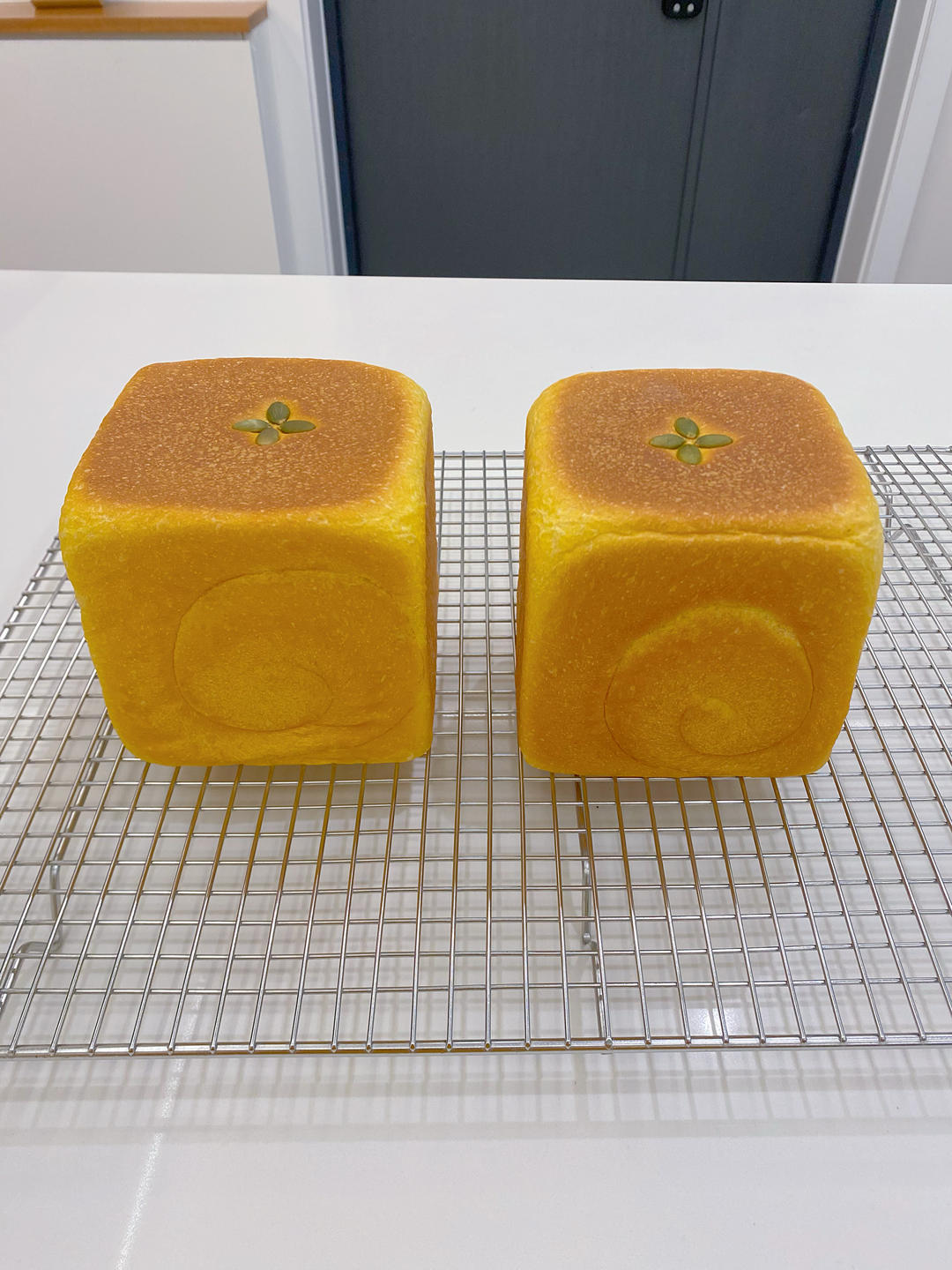 南瓜炼奶吐司