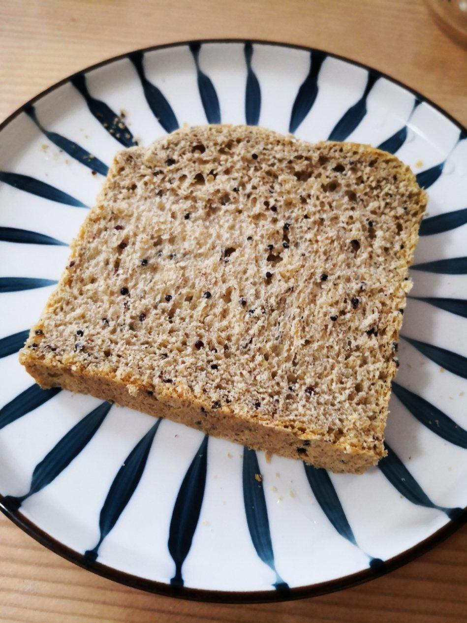 100%纯全麦藜麦吐司 波兰种