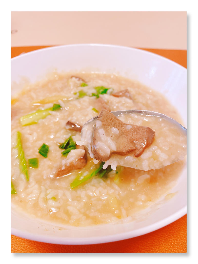 小美版皮蛋瘦肉粥
