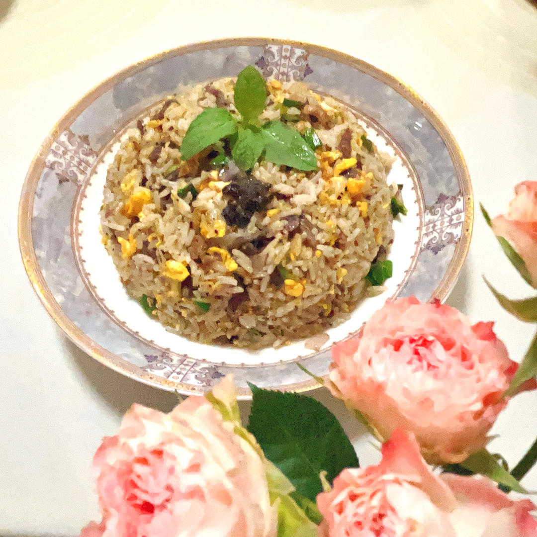 黑松露酱炒饭