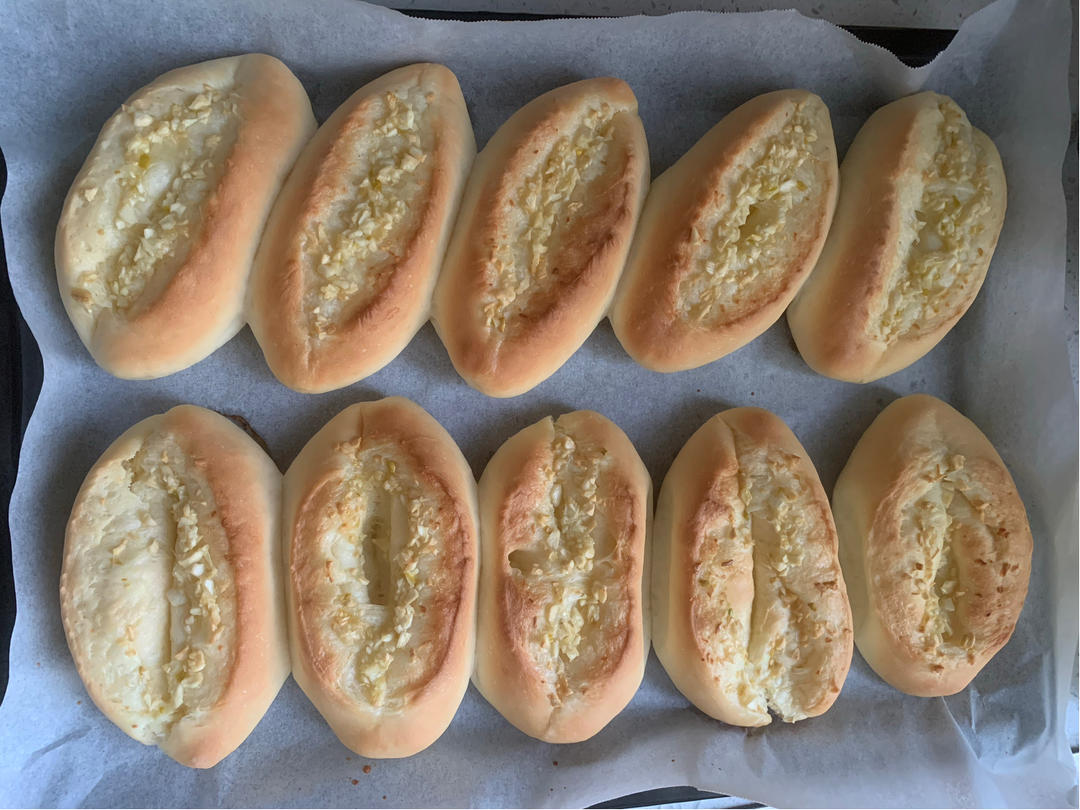 蒜香面包
