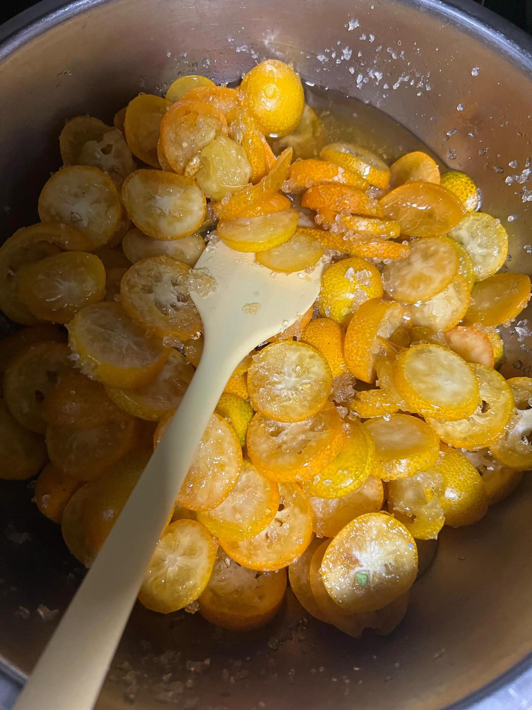 止咳润肺冰糖金桔膏的做法 步骤6