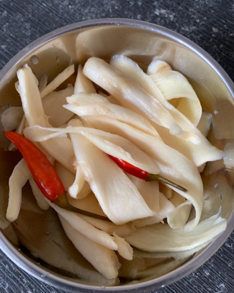 恭城油茶之酸（泡菜）如何起个酸坛