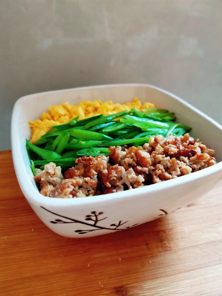 三色饭/三色便当 《东京大酒店》