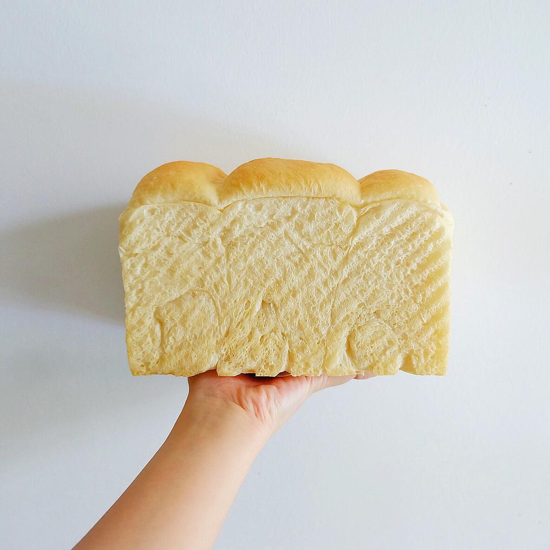 蛋清鲜奶超绵吐司