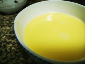 简单三步做出爽嫩滑的鸡蛋羹的做法 步骤2