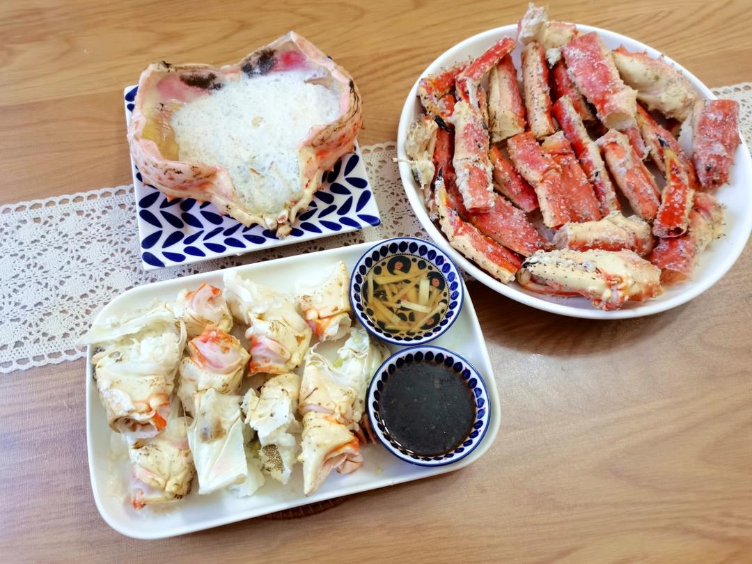 清蒸帝王蟹（图解处理方法）